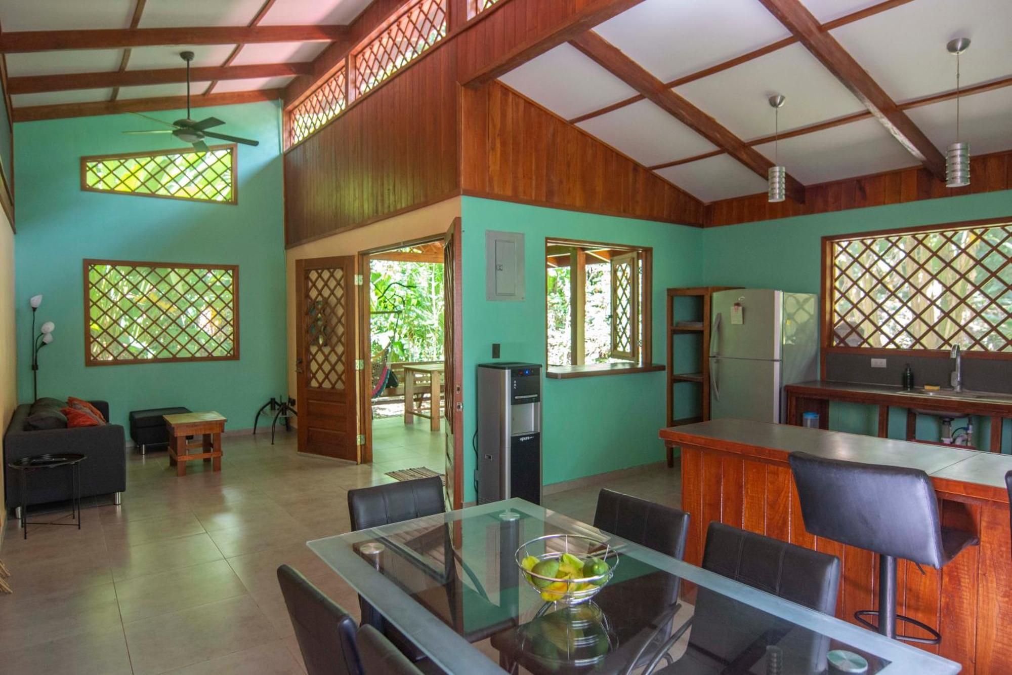 Villa Pina Dorada Dependencia Del Hotel Casa Merlin Puerto Viejo de Talamanca Εξωτερικό φωτογραφία