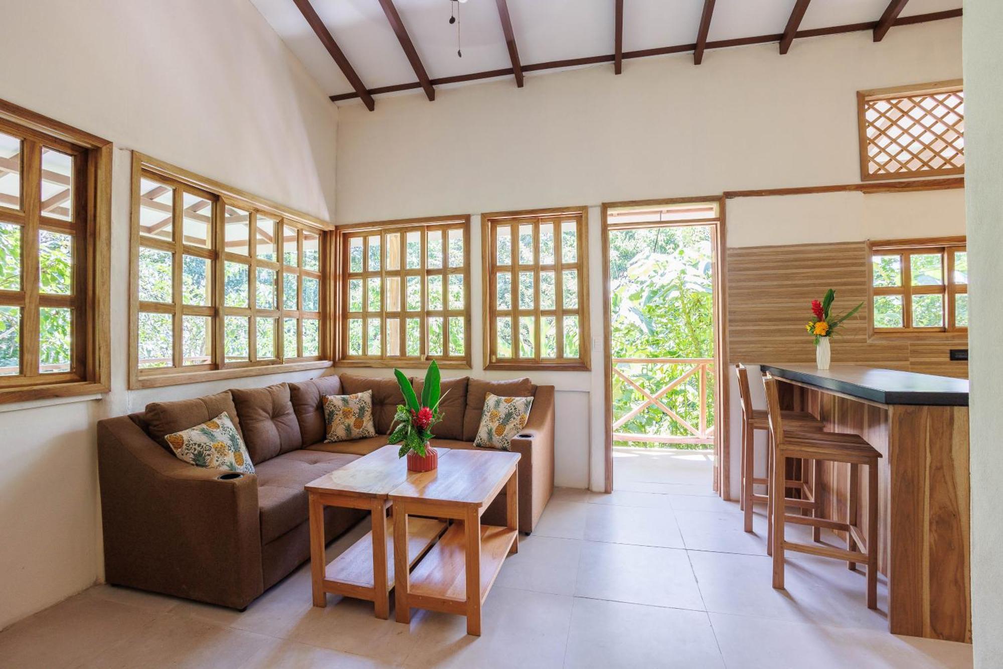 Villa Pina Dorada Dependencia Del Hotel Casa Merlin Puerto Viejo de Talamanca Εξωτερικό φωτογραφία